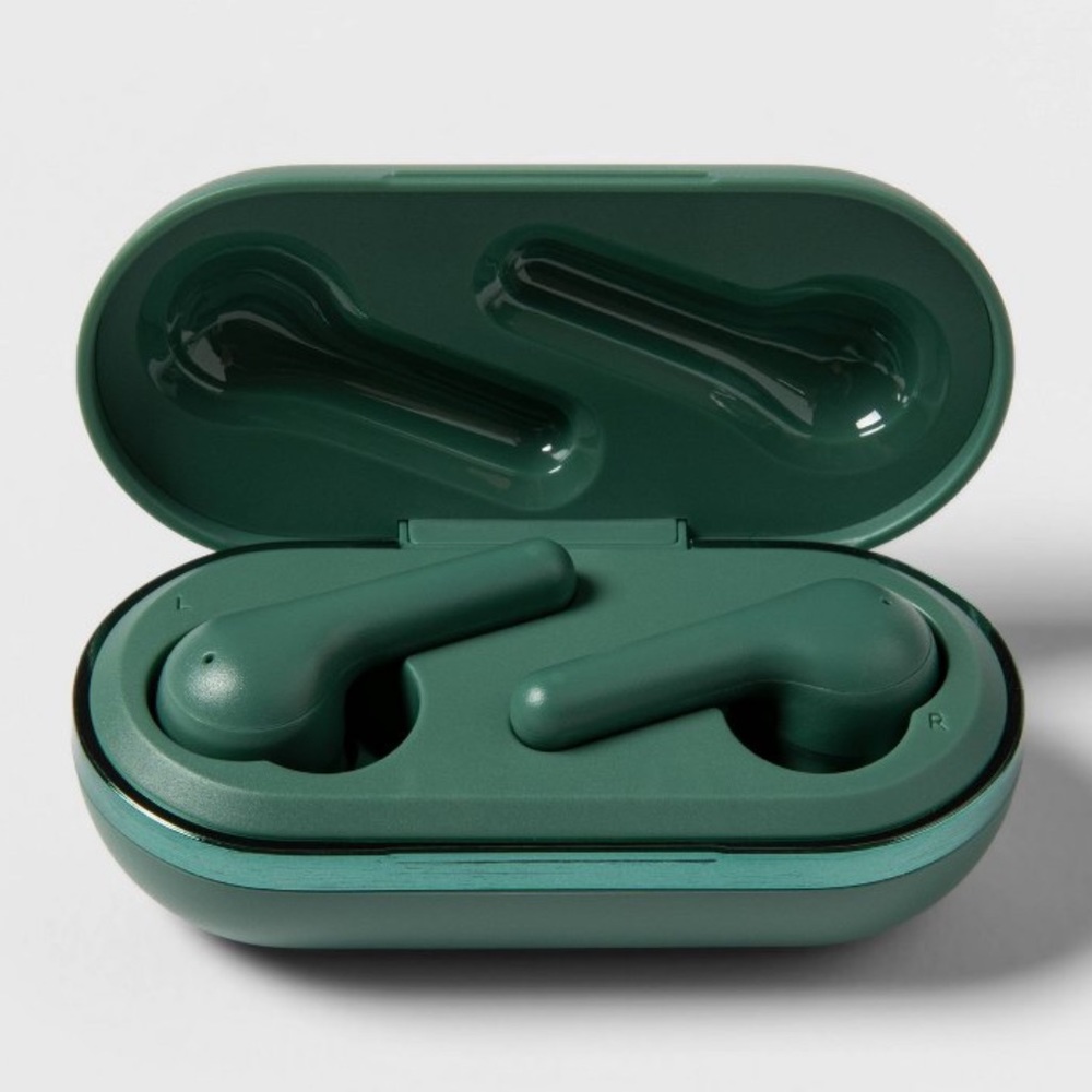 Earbuds
